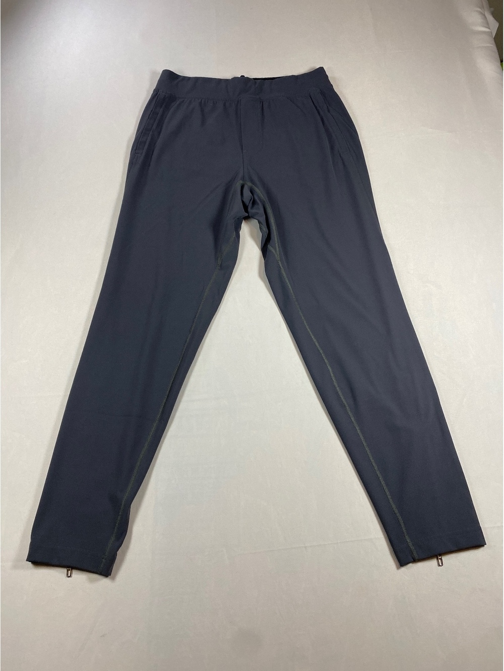 Lululemon Training Pants Luxtreme Stretch Ankle Zip Joggers Size M